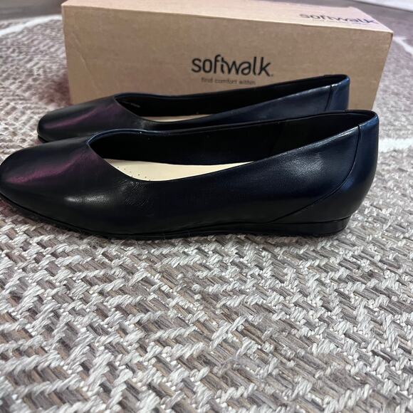 Softwalk Black Vellore Flats Sz 7 Wide - Picture 2 of 7